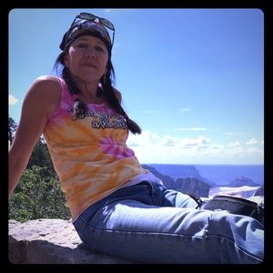 Meet your Posher, Joan